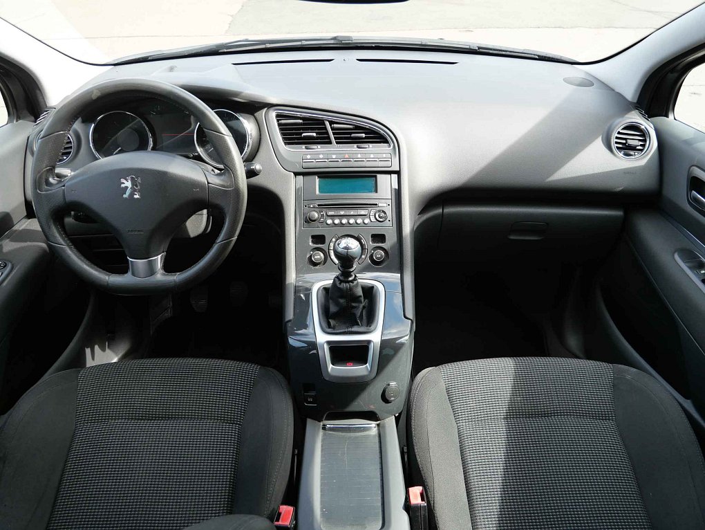 Peugeot 5008 2.0 HDi  7míst