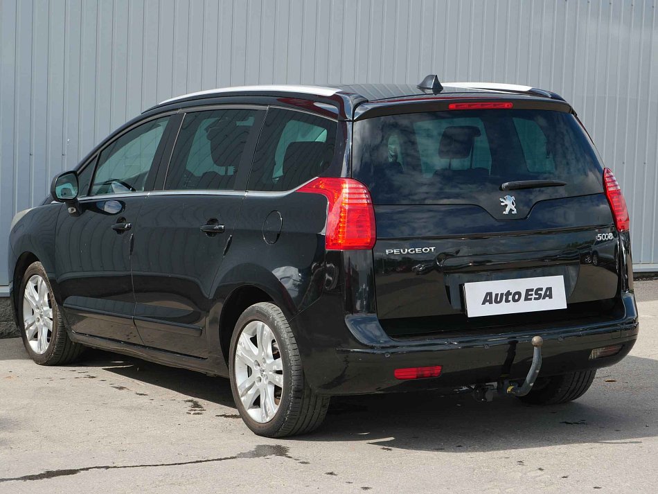 Peugeot 5008 2.0 HDi  7míst