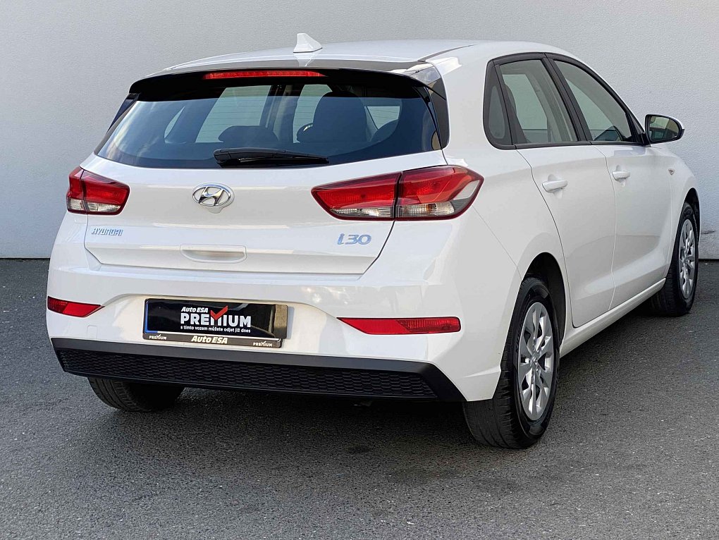 Hyundai I30 1.5 DPi Start