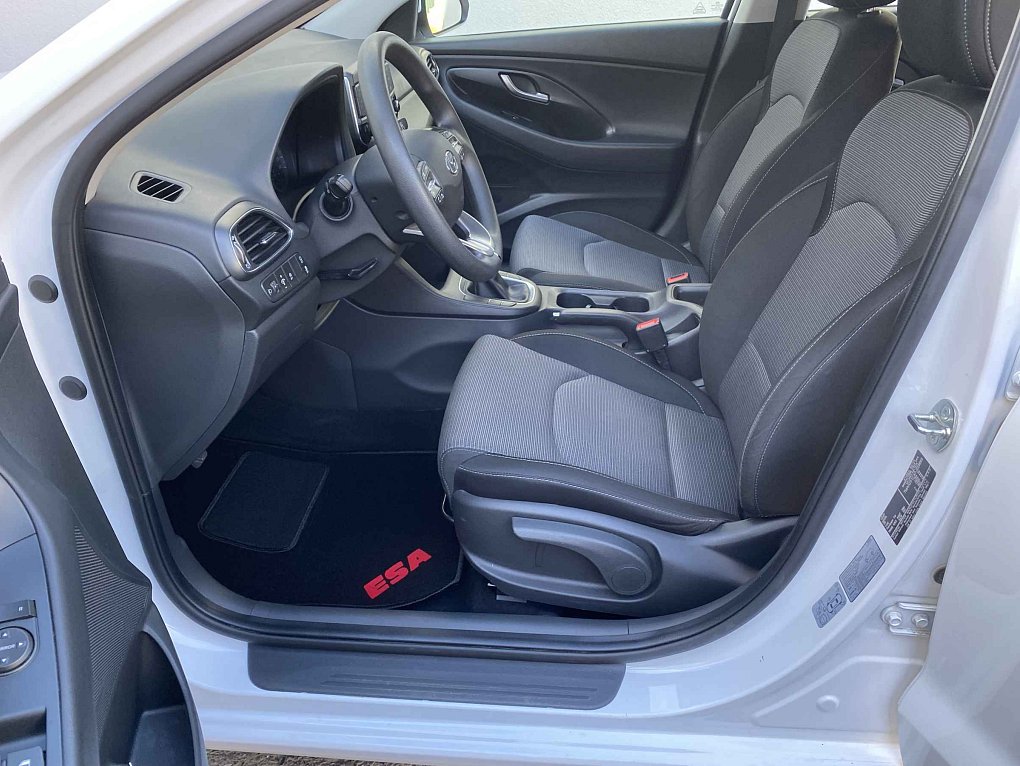 Hyundai I30 1.5 DPi Start