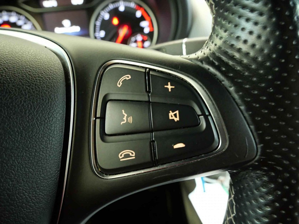 Mercedes-Benz Třída B 2.2 CDi  4Matic B200