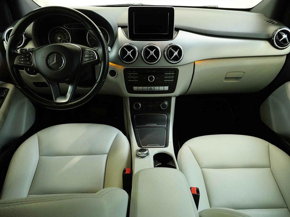 Mercedes-Benz Třída B 2.2 CDi  4Matic B200