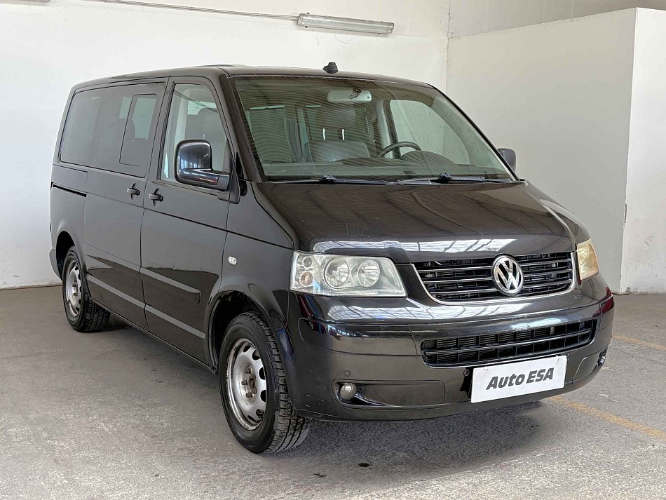 Volkswagen Multivan 2.5TDi 