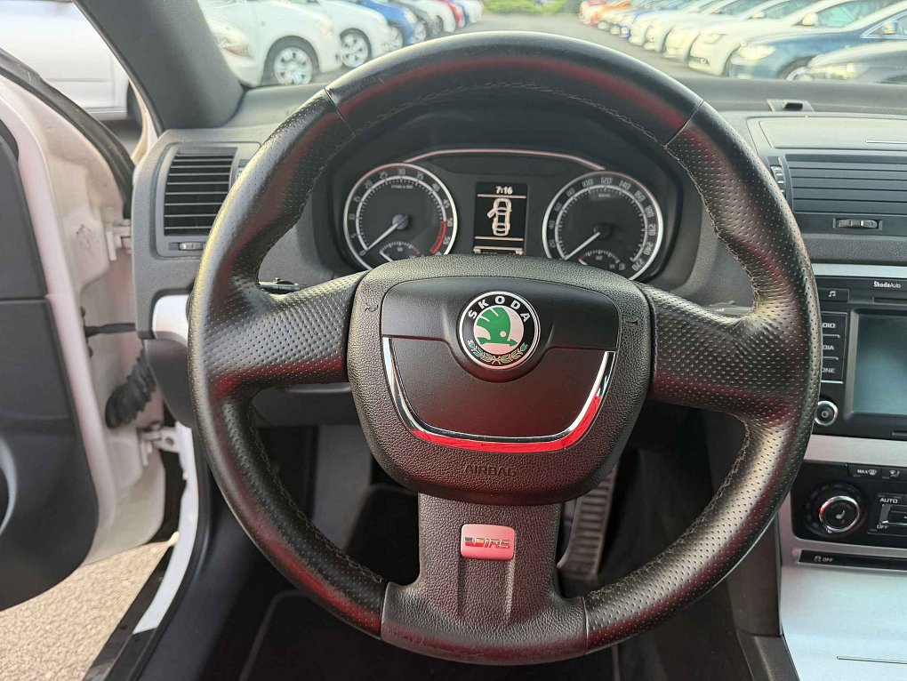 Škoda Octavia II 2.0 TDi RS
