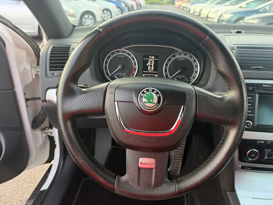 Škoda Octavia II 2.0 TDi RS