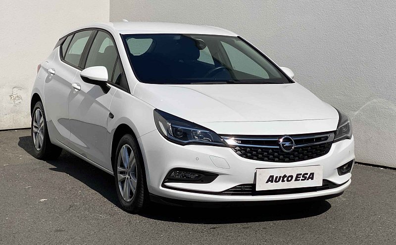 Opel Astra 1.4T Edition