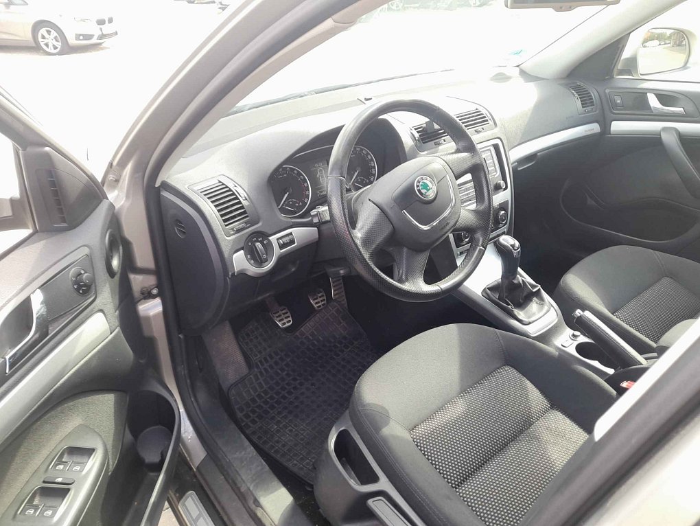 Škoda Octavia II 2.0 TDi  4x4