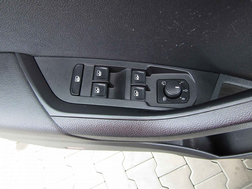 Škoda Karoq 1.5 TSi Soleil 4x4