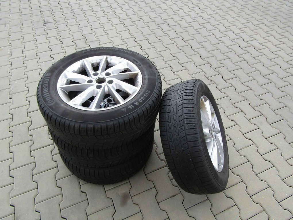 Škoda Karoq 1.5 TSi Soleil 4x4