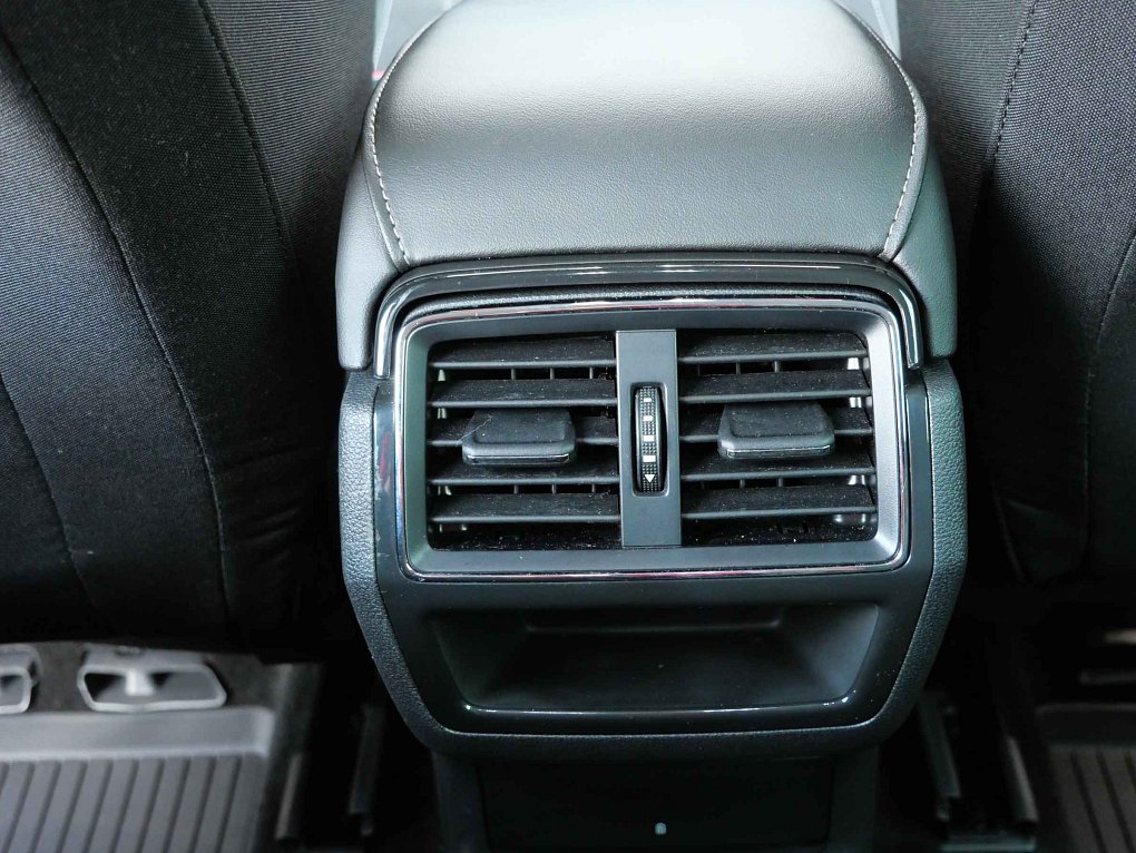 Škoda Karoq 1.5 TSi Style