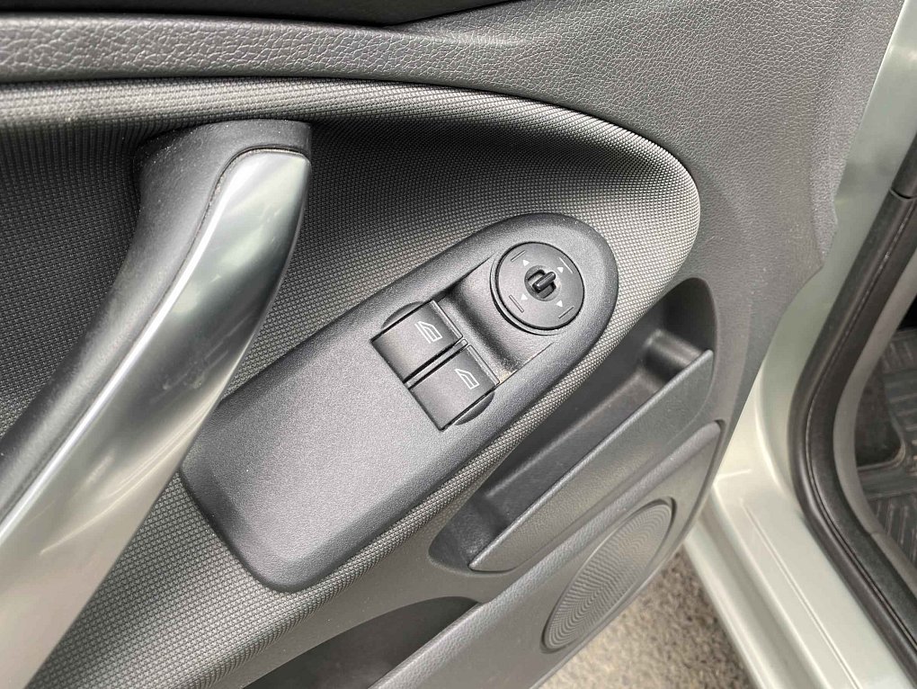 Ford C-MAX 1.6i 