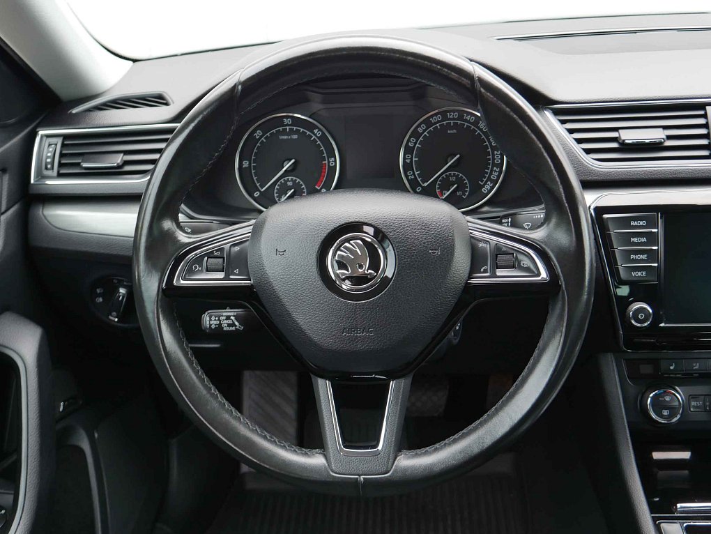 Škoda Superb III 2.0 TDi 