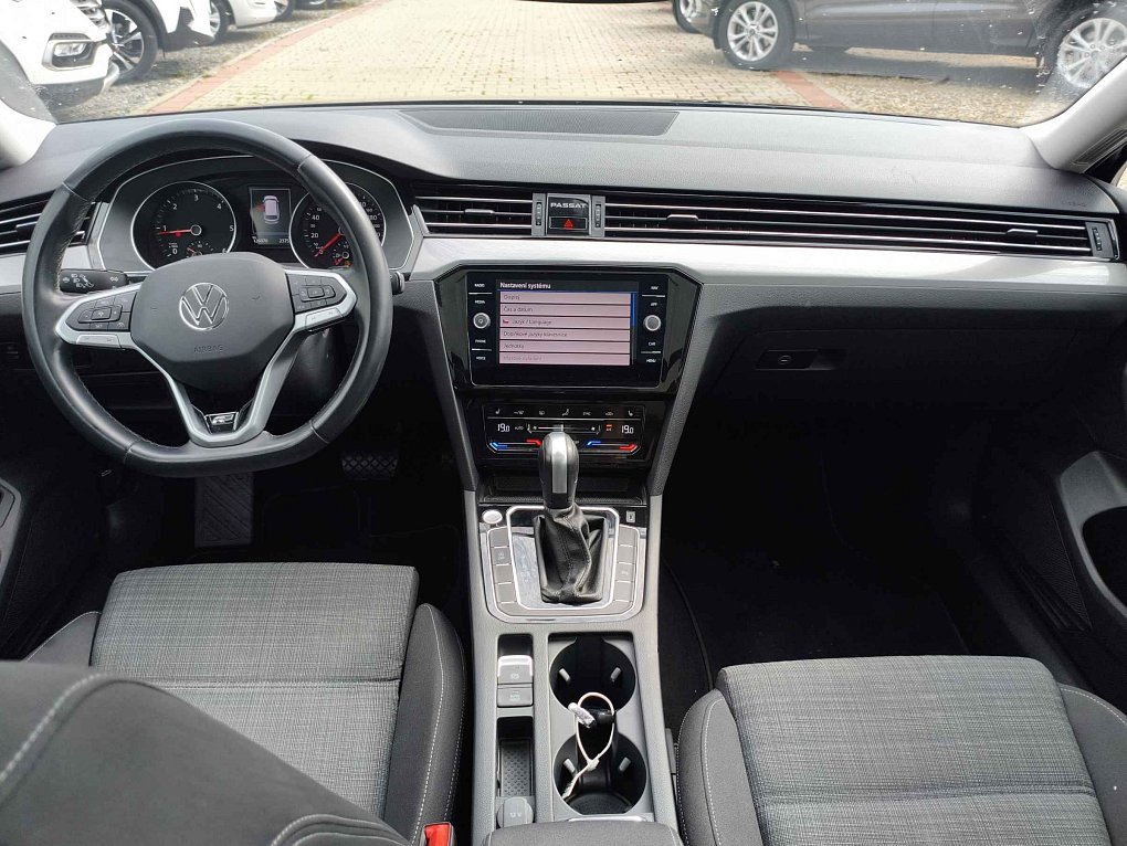 Volkswagen Passat 2.0 TDi Business