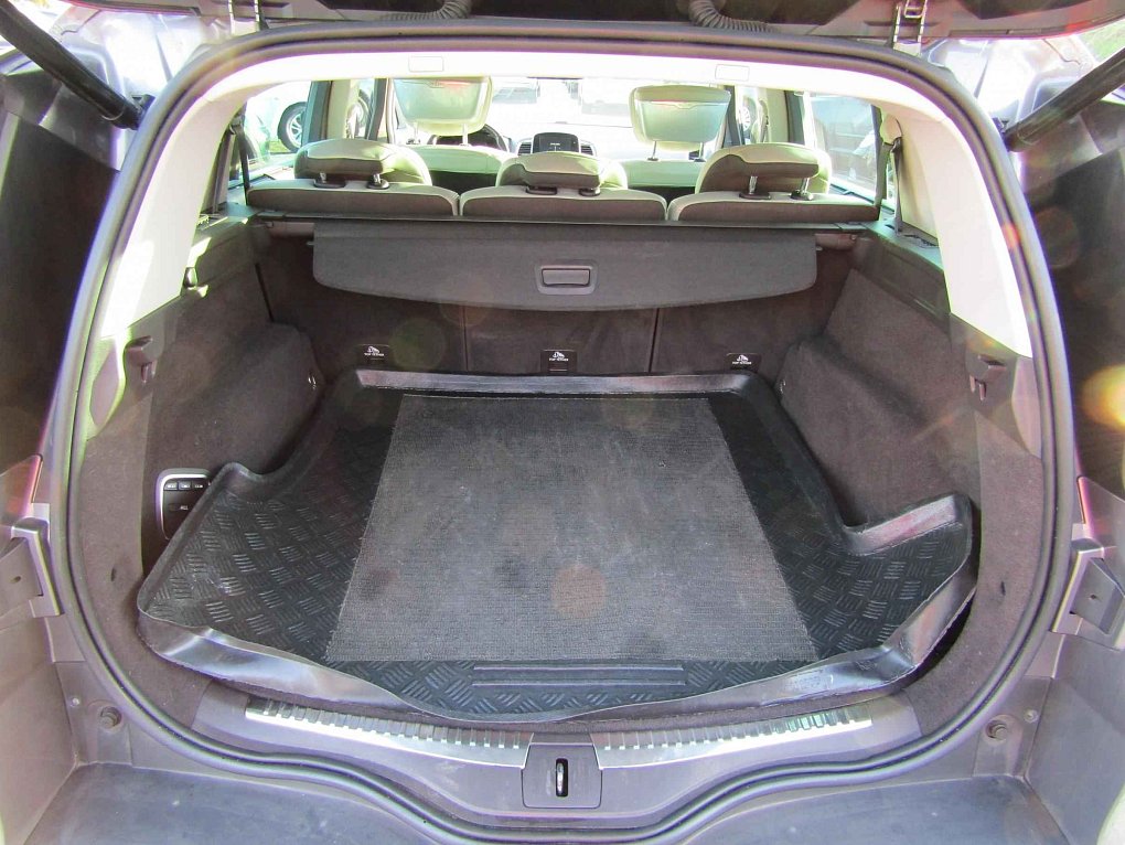 Renault Espace 1.6 dCi 