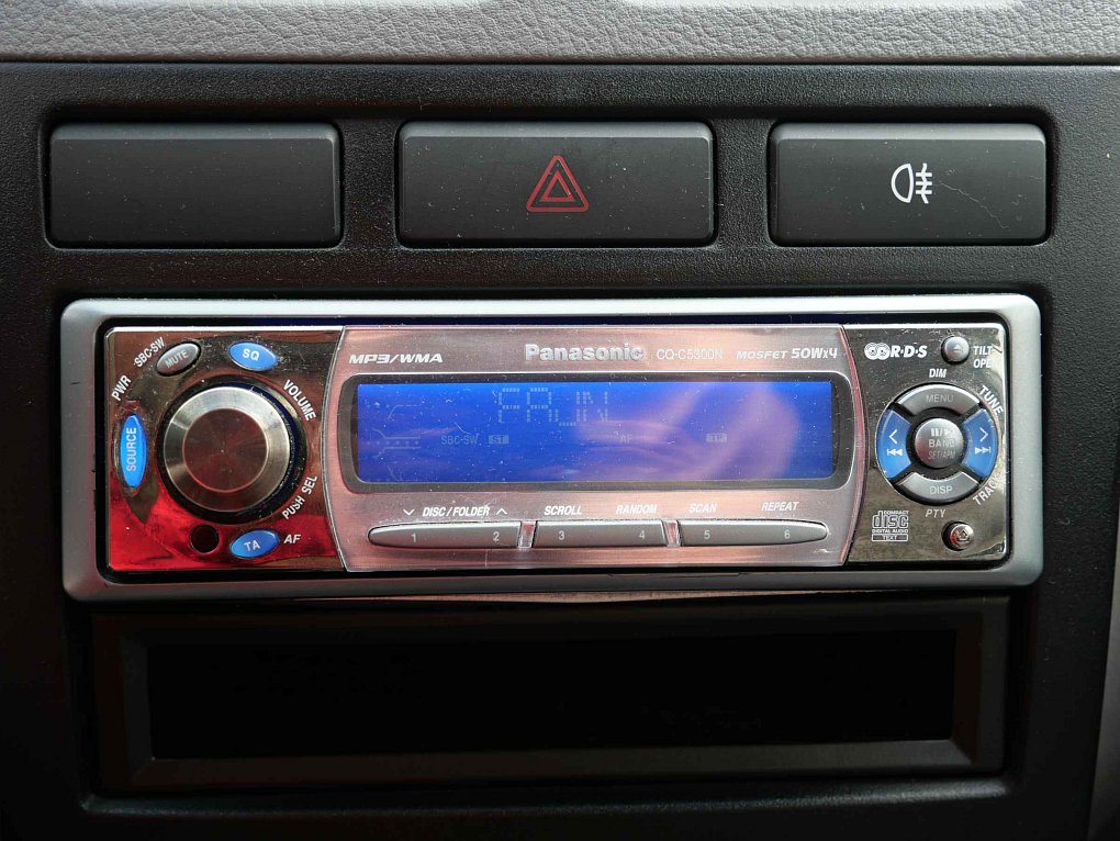 Kia Rio 1.3i 