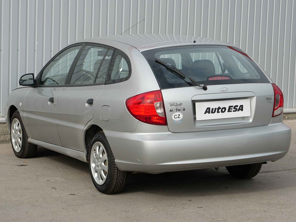 Kia Rio 1.3i 