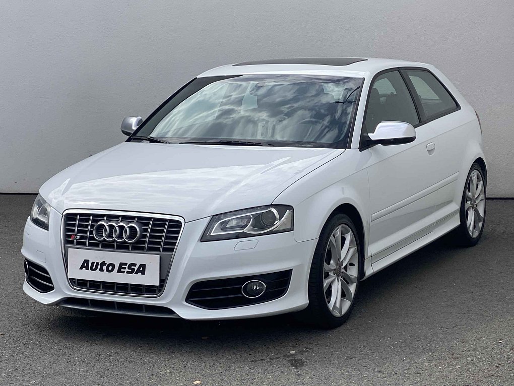 Audi S3 2.0 TFSi  Quattro