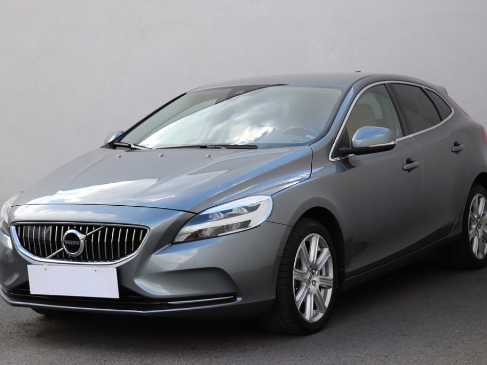 Volvo V40 2.0 D2 