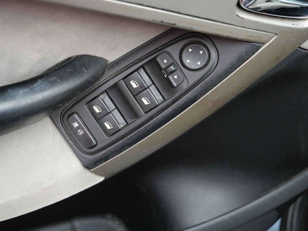 Citroën C4 Picasso 1.8i 