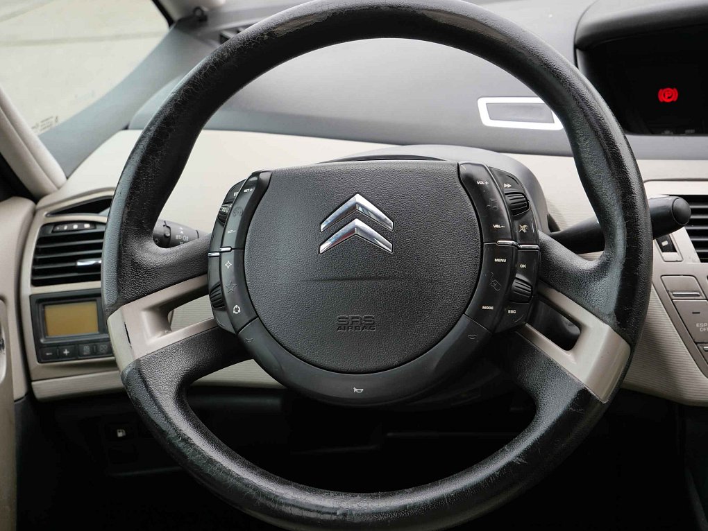 Citroën C4 Picasso 1.8i 