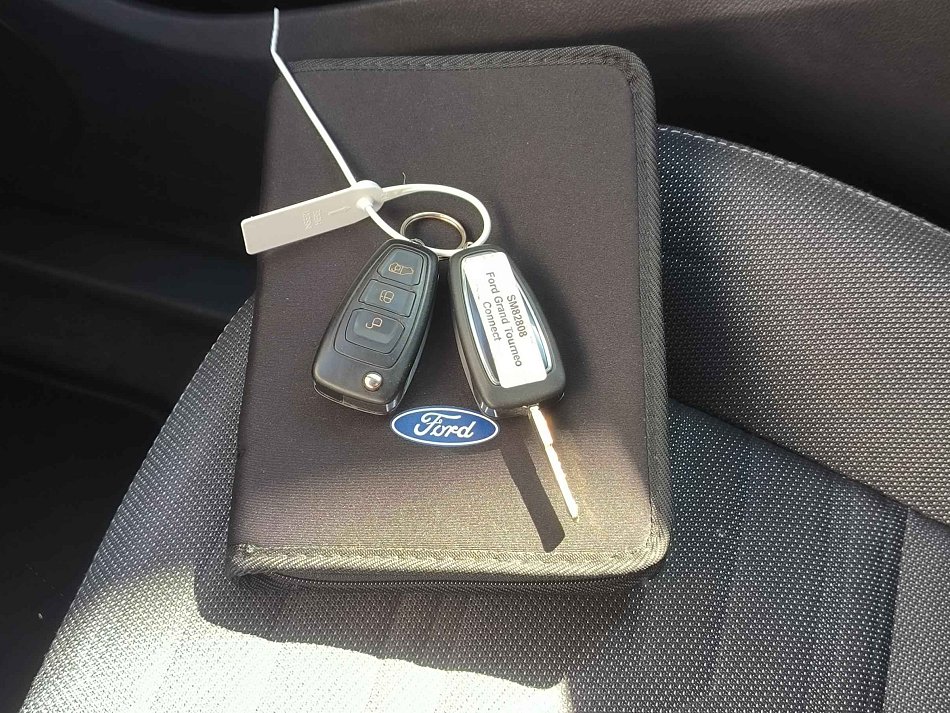 Ford Tourneo Connect 1.6TDCi Titanium MAXi
