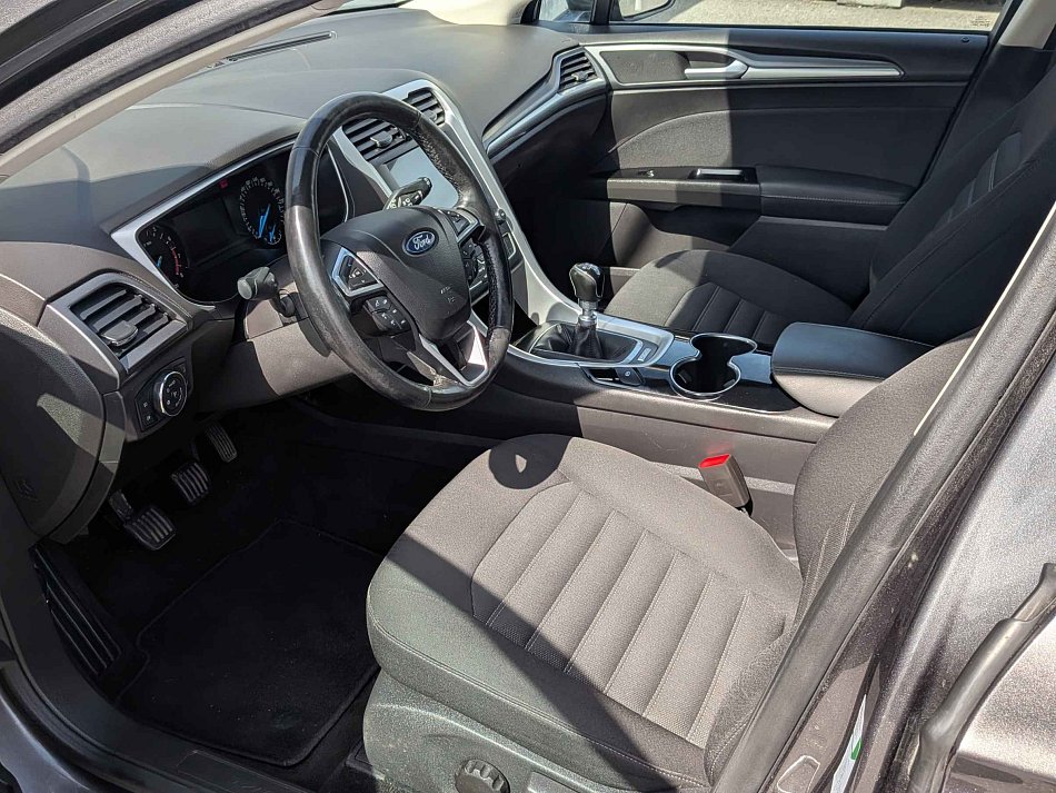 Ford Mondeo 1.5 EB 
