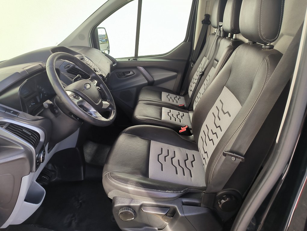 Ford Transit Custom 2.2TDCi Sport L1H1
