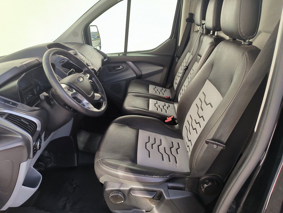 Ford Transit Custom 2.2TDCi Sport L1H1
