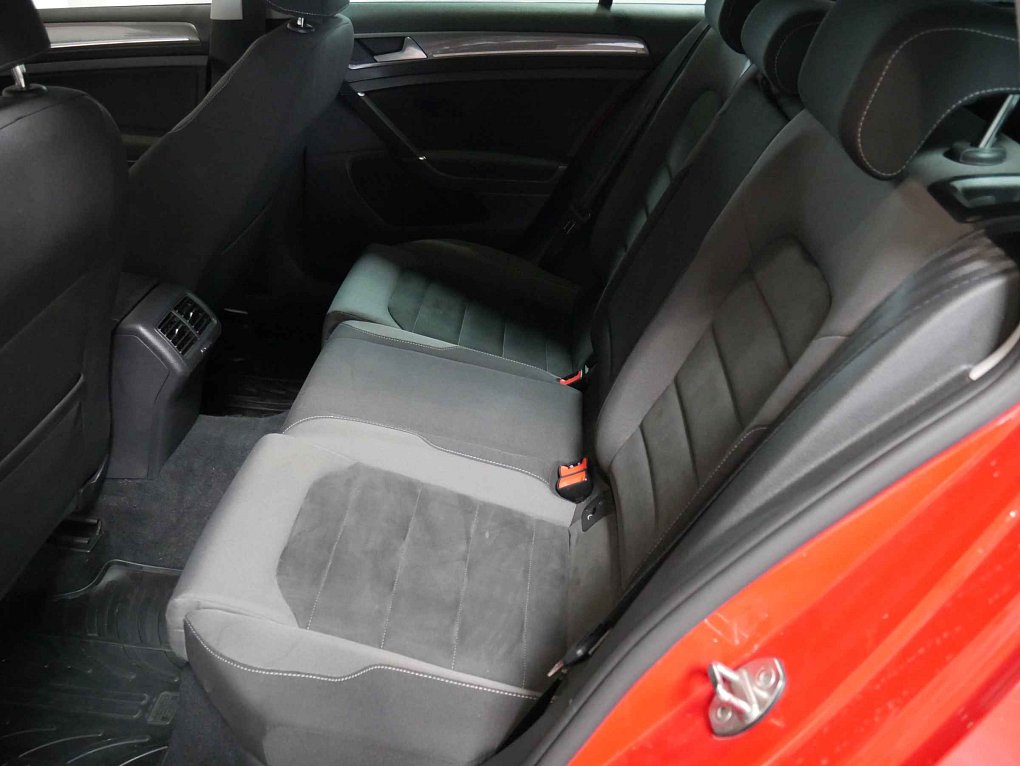 Volkswagen Golf 2.0TDi  4x4