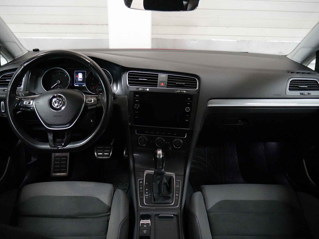 Volkswagen Golf 2.0TDi  4x4