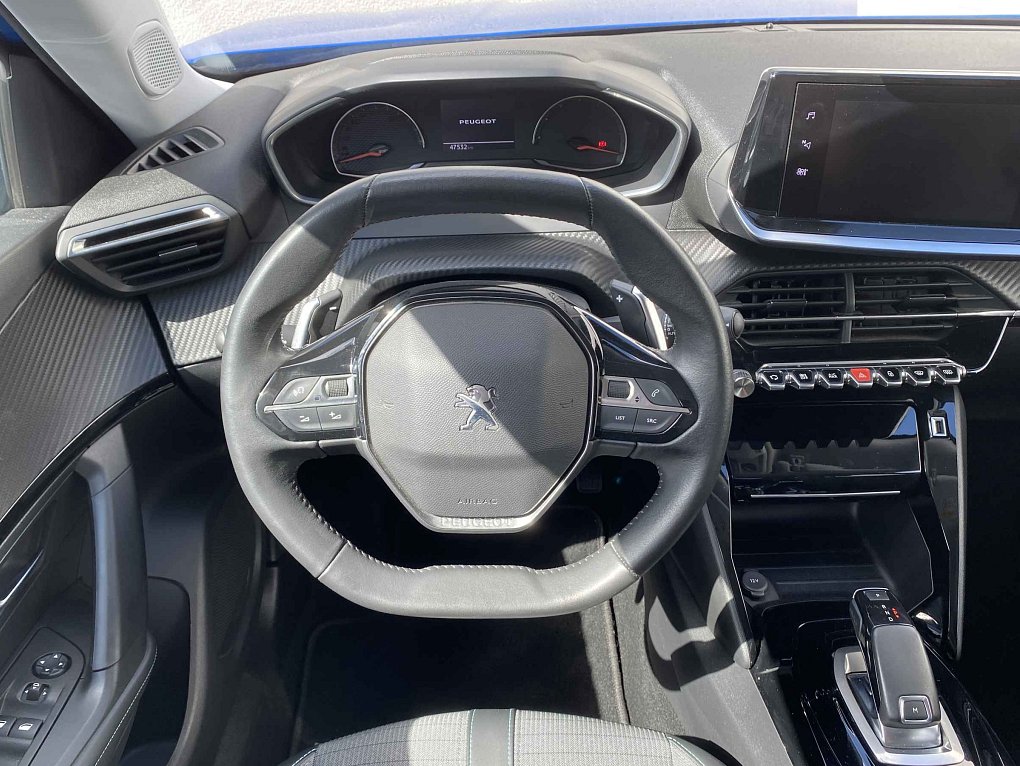 Peugeot 2008 1.2 PT Allure