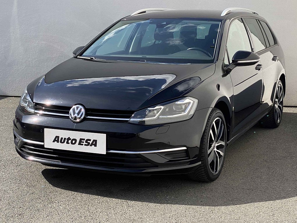 Volkswagen Golf 2.0 TDi Sound
