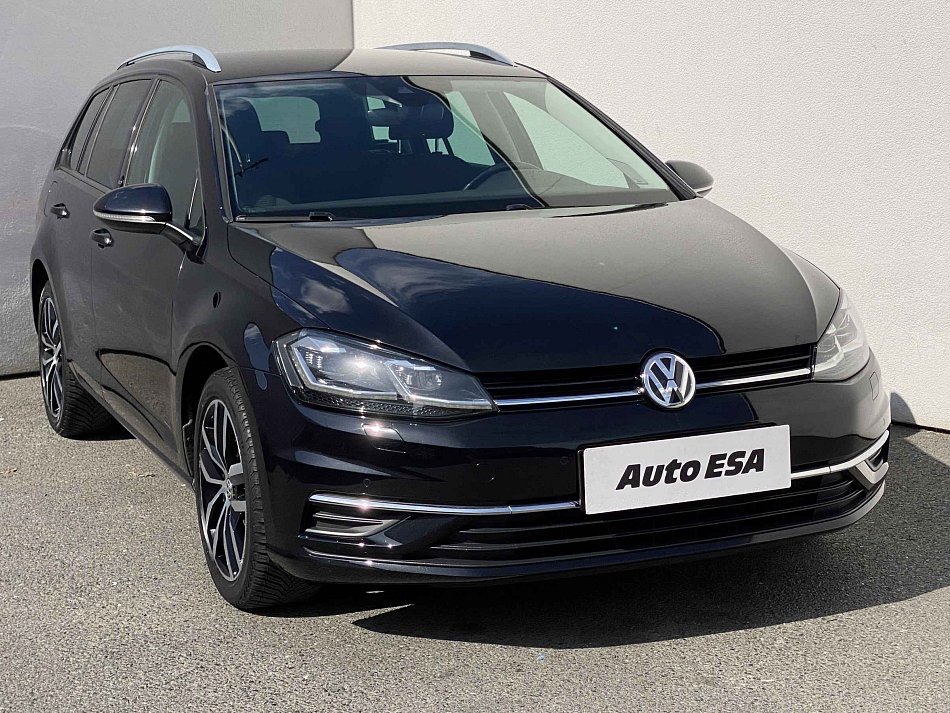 Volkswagen Golf 2.0 TDi Sound