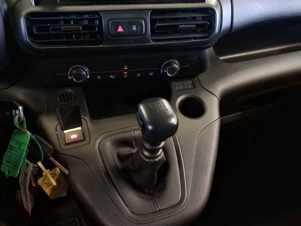 Opel Combo 1.5CDTi  L2 DÍLNA