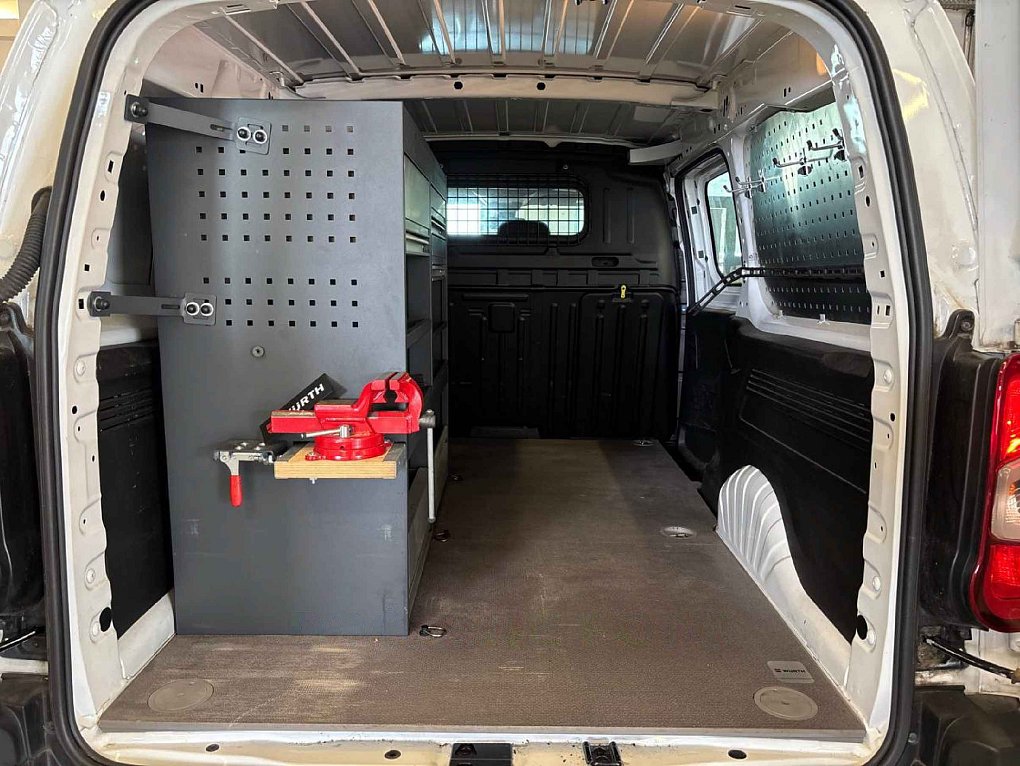 Opel Combo 1.5CDTi  L2 DÍLNA