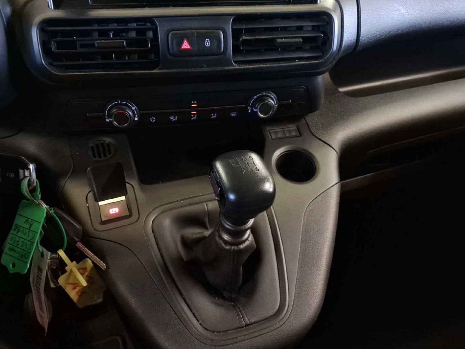 Opel Combo 1.5CDTi  L2 DÍLNA