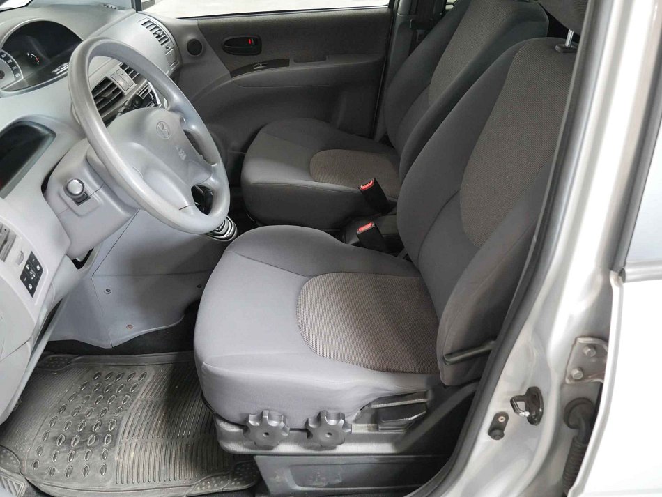 Hyundai Matrix 1.6i 