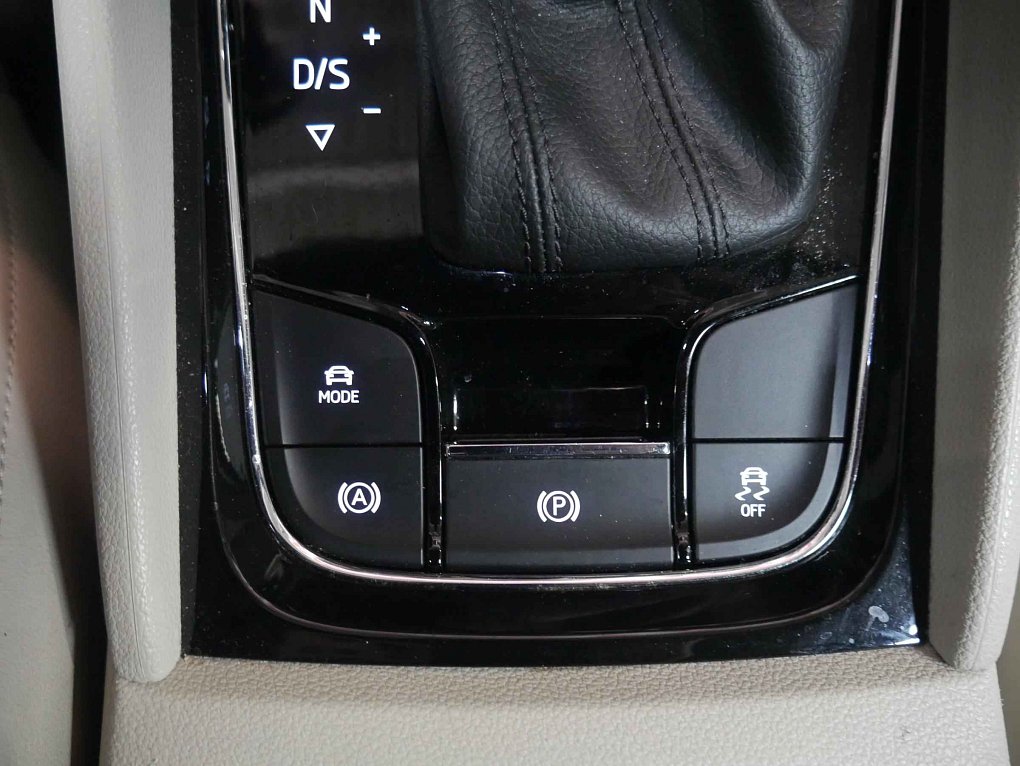 Škoda Karoq 1.5TSi Style