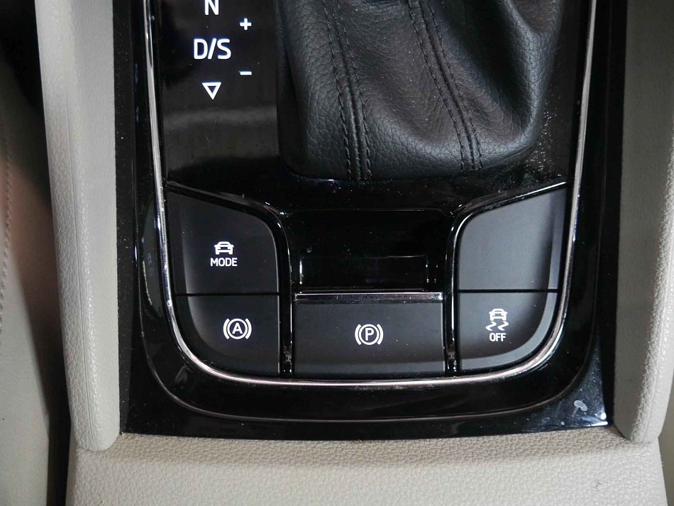 Škoda Karoq 1.5TSi Style