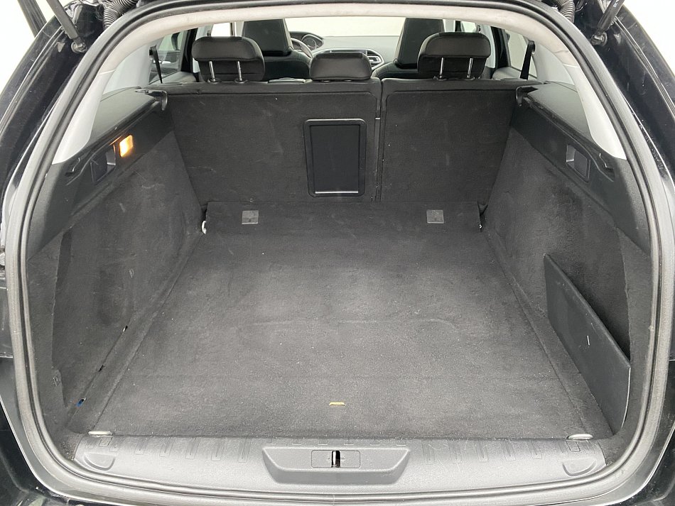 Peugeot 308 2.0 HDi Allure