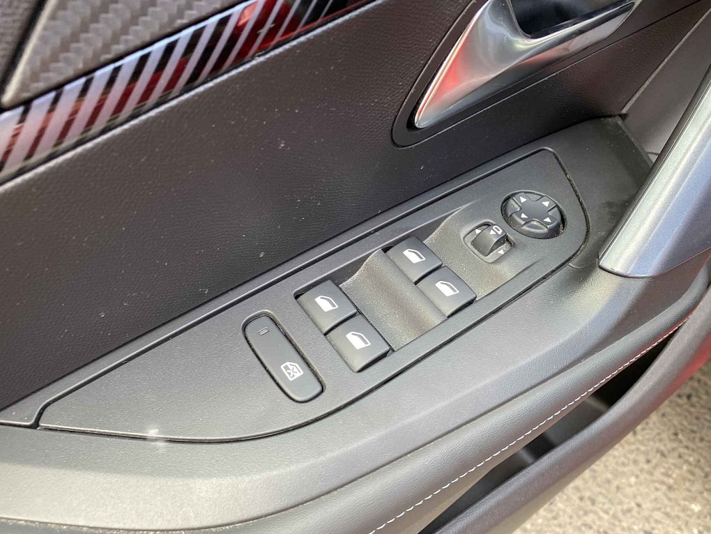 Peugeot 2008 1.5 HDi Allure