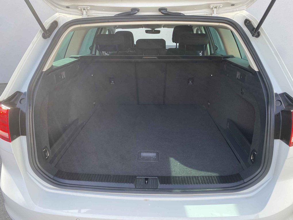 Volkswagen Passat 2.0 TDi Comfortline