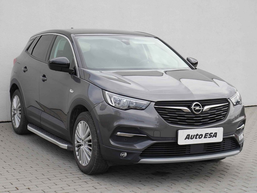 Opel Grandland X 1.2PT 