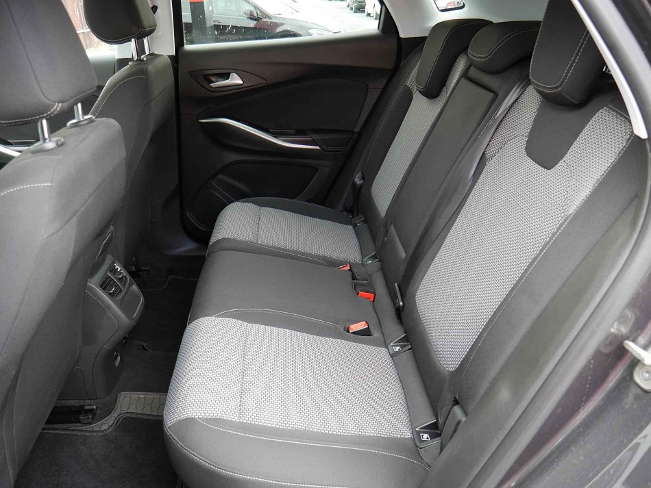 Opel Grandland X 1.2PT 