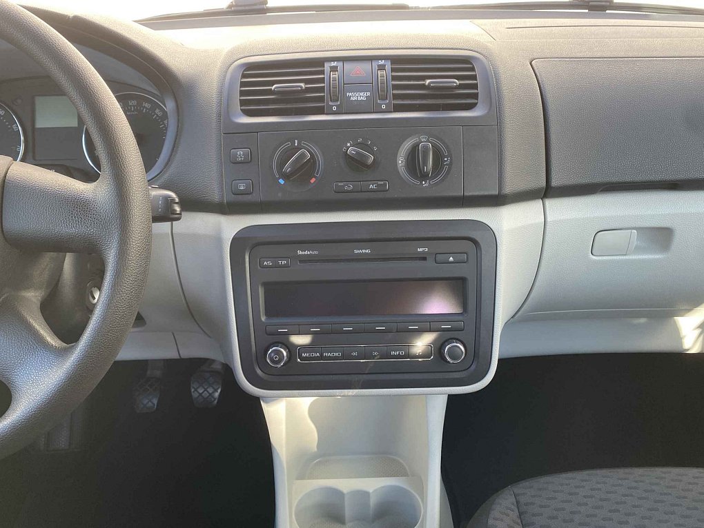 Škoda Fabia II 1.2 TSi Ambiente