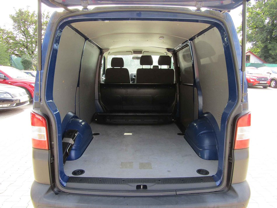 Volkswagen Transporter 2.0TDi  L1H1