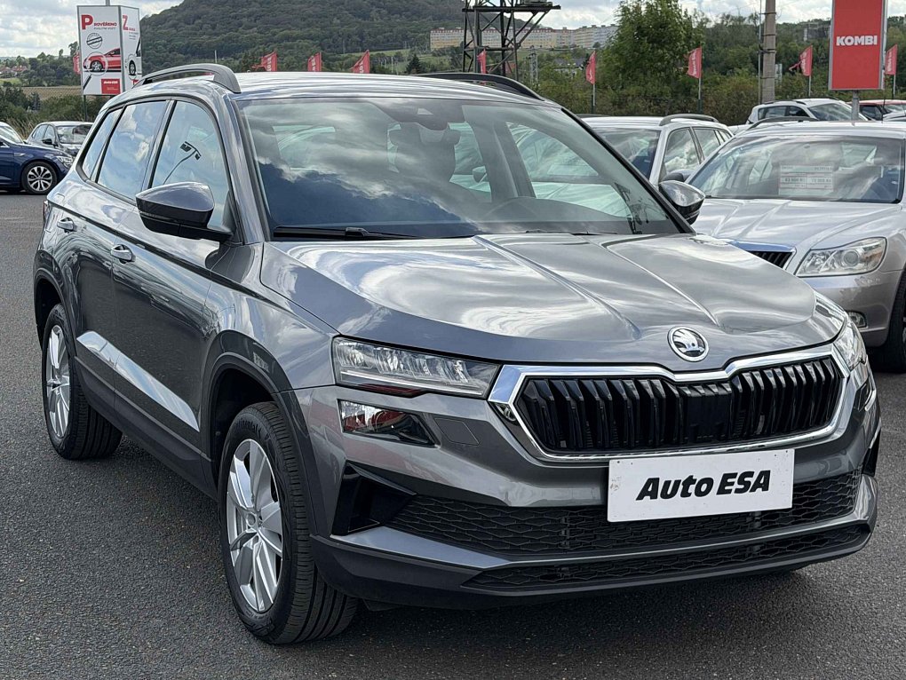 Škoda Karoq 1.5 TSI Selection