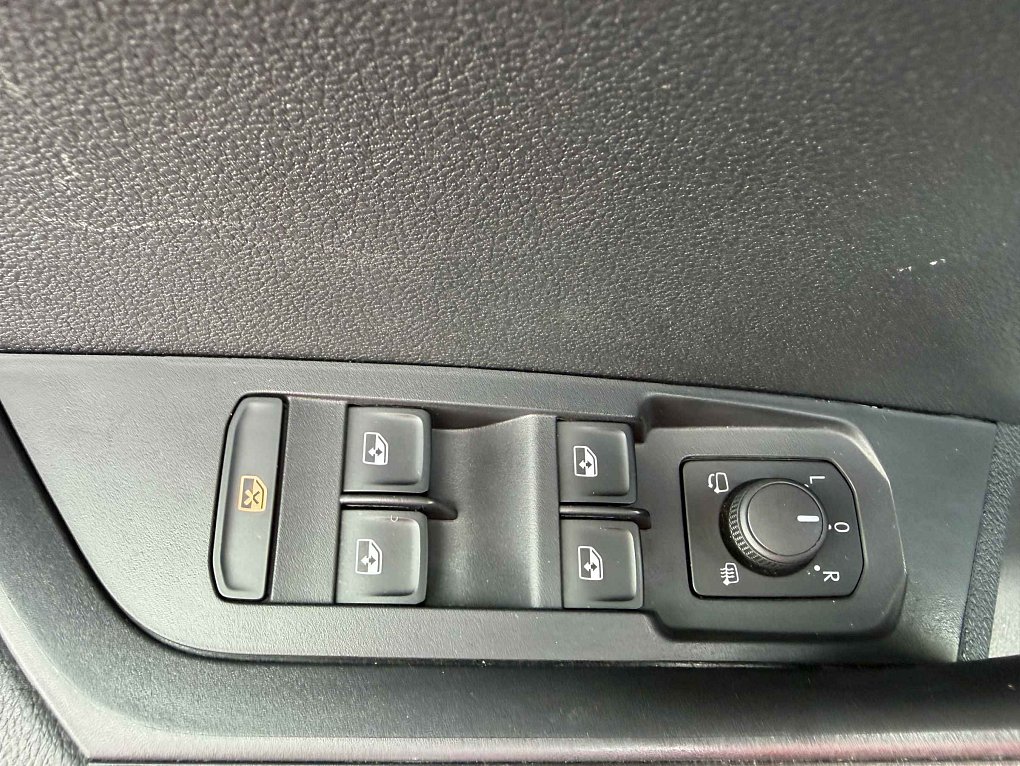 Škoda Karoq 1.5 TSI Selection