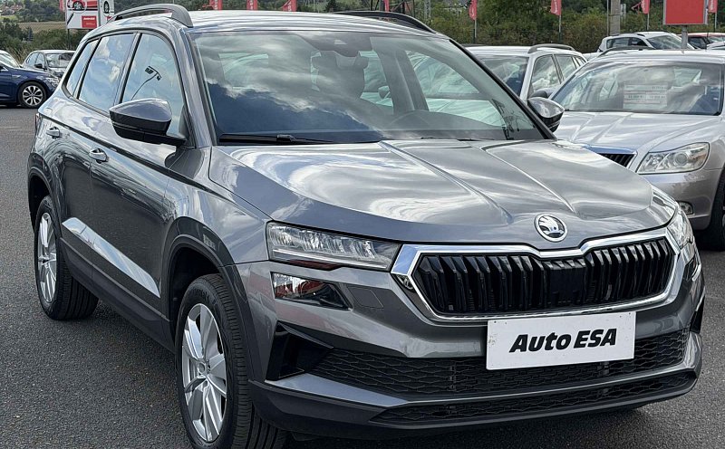 Škoda Karoq 1.5 TSI Selection