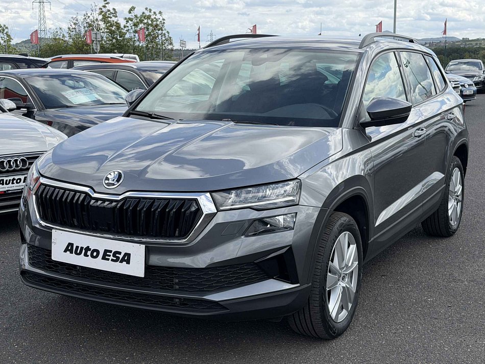 Škoda Karoq 1.5 TSI Selection